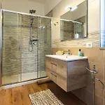 Stunning In Tatil Evi